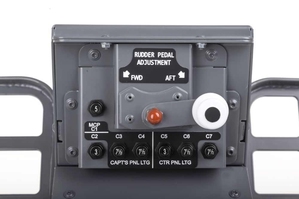 FSC B737NG UPFLOOR RUDDER PEDALS CPT AFT-FWD CHAIN MECHANISM HANDLE